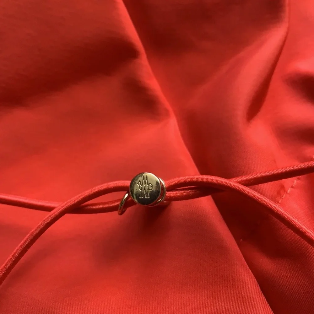 Vintage Moncler Red Nylon Cross Body Bag - Picture 4 of 6